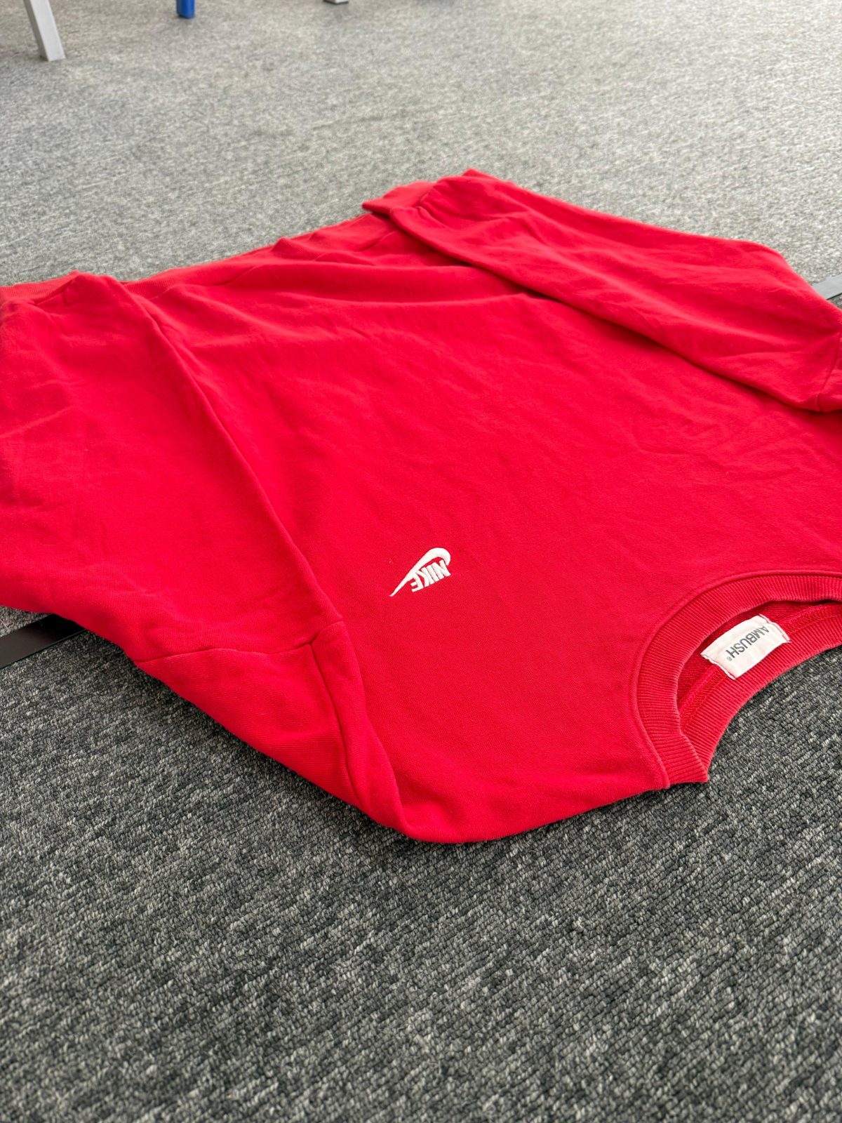Chompa Nike x Ambush Roja