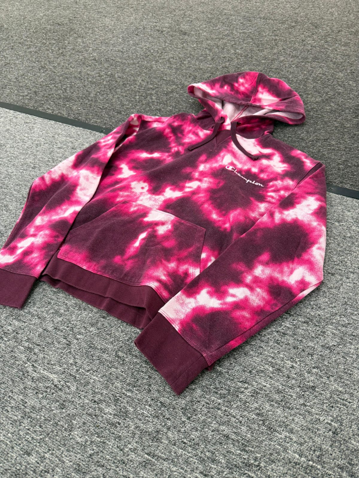 Chompa Champion Tie-Dye Fucsia